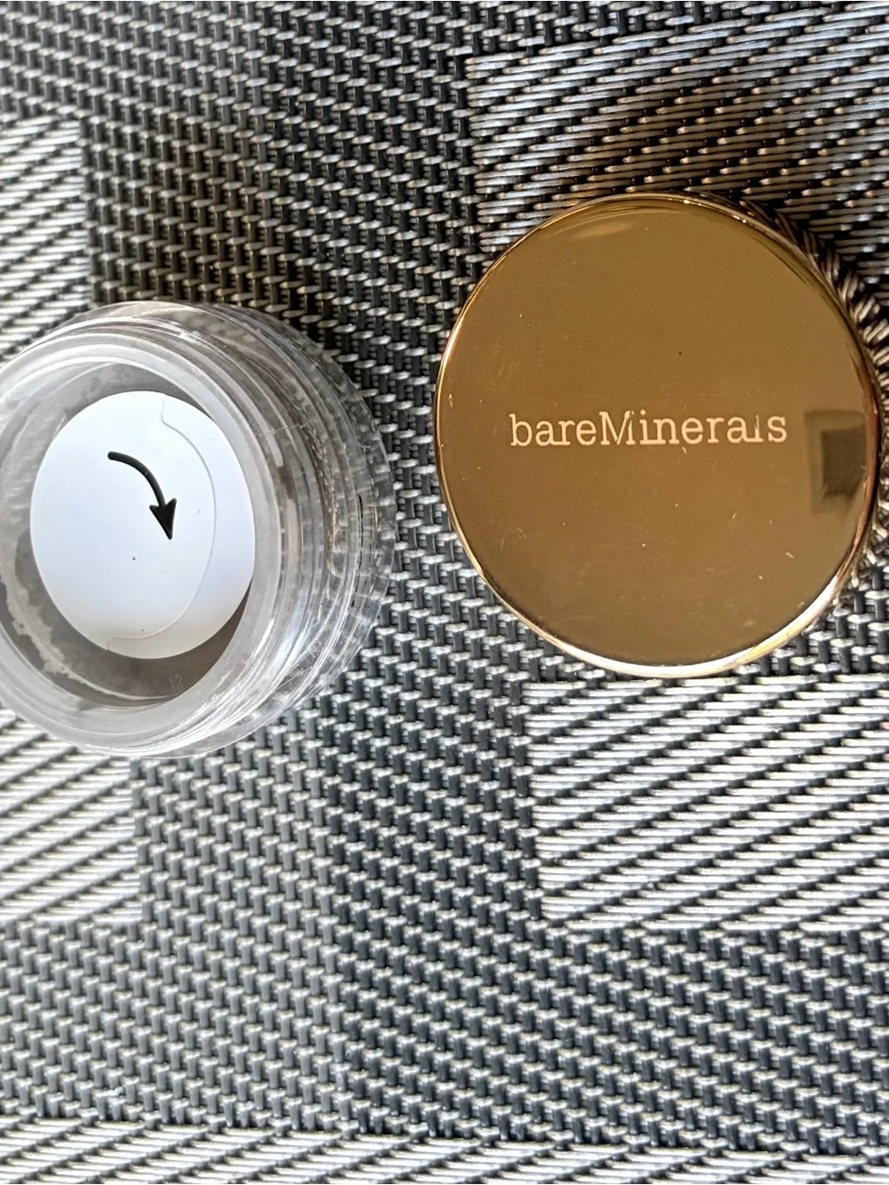 bareMinerals Loose Mineral Eye Color — Shimmery Gray
